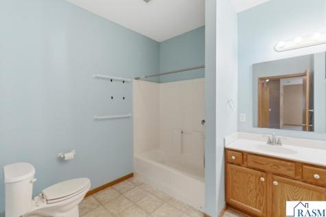 609 Dublin Court Mankato MN 56001