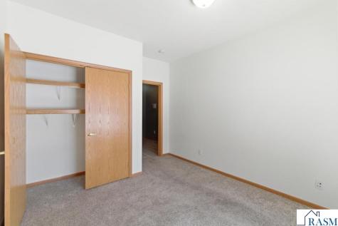 609 Dublin Court Mankato MN 56001