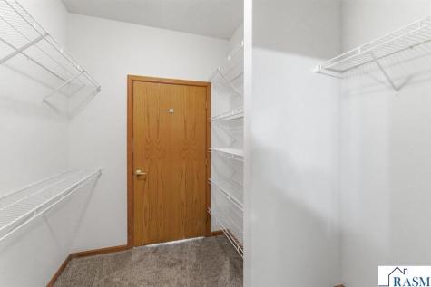 609 Dublin Court Mankato MN 56001