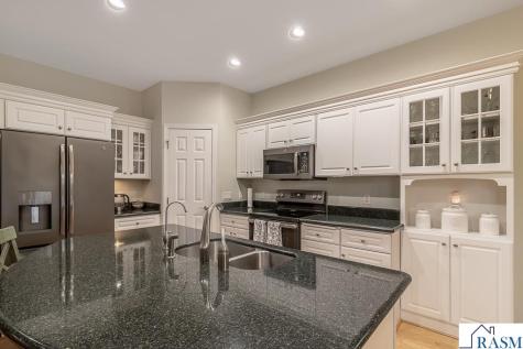 2142 Arlington Lane North Mankato MN 56003