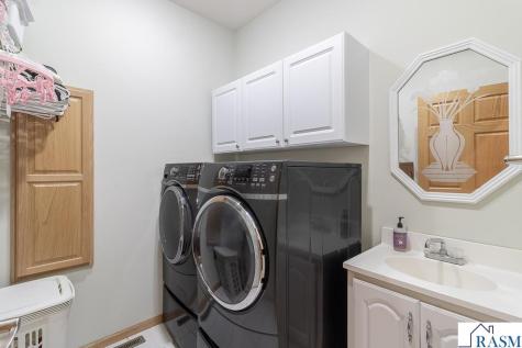 2142 Arlington Lane North Mankato MN 56003