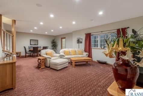 2142 Arlington Lane North Mankato MN 56003