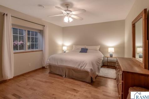 2142 Arlington Lane North Mankato MN 56003