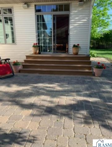 2142 Arlington Lane North Mankato MN 56003