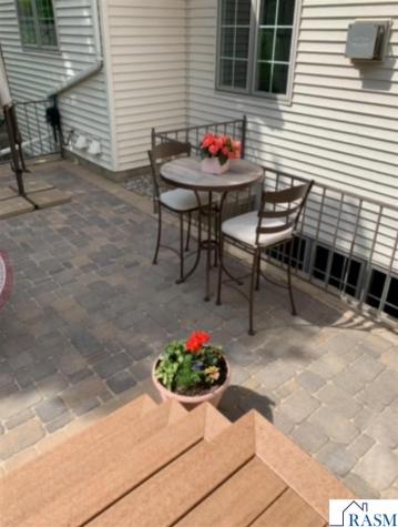 2142 Arlington Lane North Mankato MN 56003