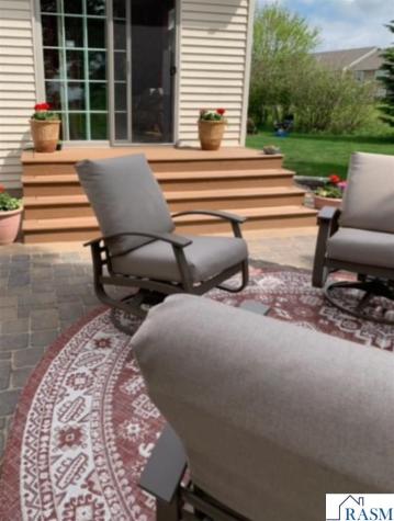 2142 Arlington Lane North Mankato MN 56003