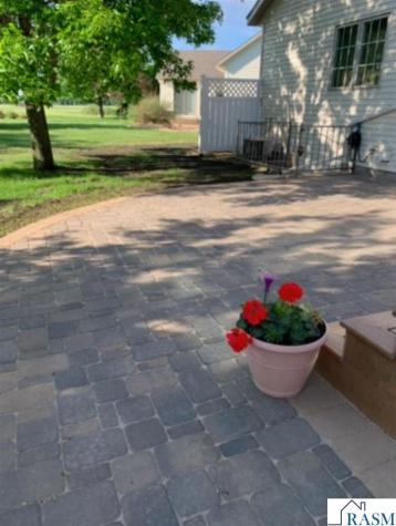 2142 Arlington Lane North Mankato MN 56003