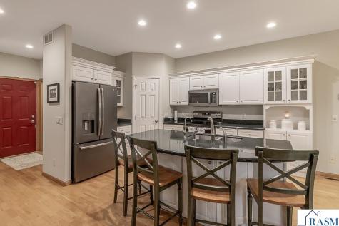 2142 Arlington Lane North Mankato MN 56003