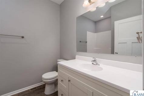 3203 Noble Drive Mankato MN 56001