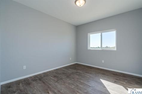 3203 Noble Drive Mankato MN 56001