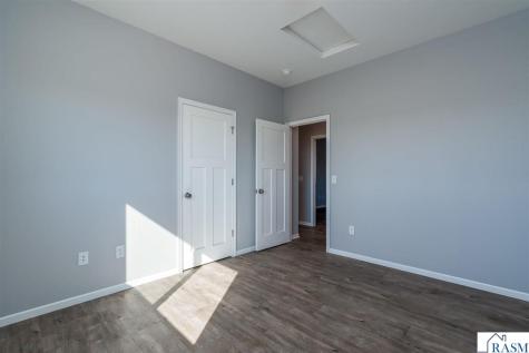 3203 Noble Drive Mankato MN 56001