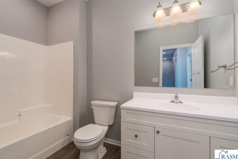 3203 Noble Drive Mankato MN 56001