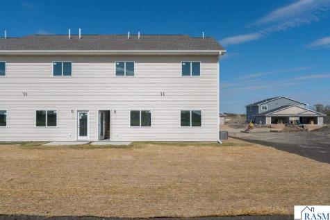 3203 Noble Drive Mankato MN 56001