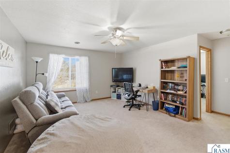 120 Palmer Path Mankato MN 56001