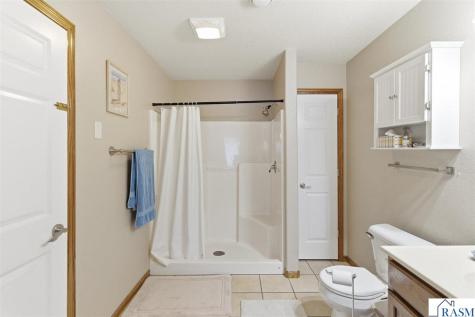 120 Palmer Path Mankato MN 56001