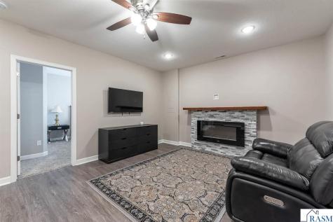 109 Tranquility Trail Mankato MN 56001