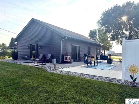 1007 Broadway Street Cleveland MN 56017