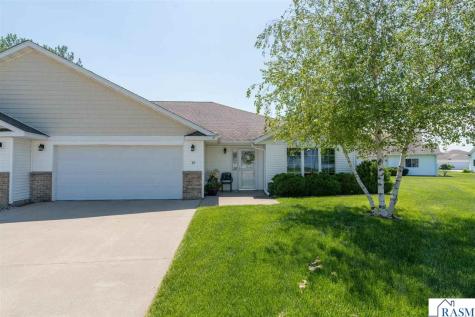15 Sarah Circle North Mankato MN 56003