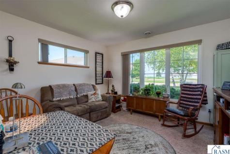 15 Sarah Circle North Mankato MN 56003