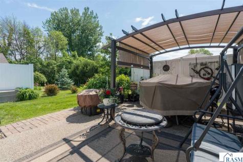 15 Sarah Circle North Mankato MN 56003