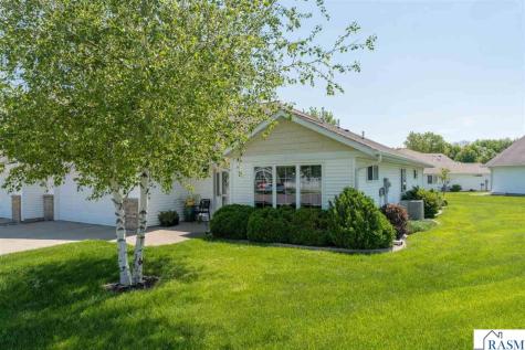 15 Sarah Circle North Mankato MN 56003
