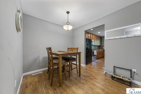 18450 Creeks Bend Drive Minnetonka MN 55345