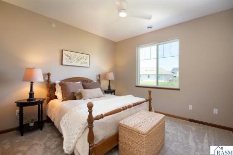 3116 Bassett Drive Mankato MN 56001