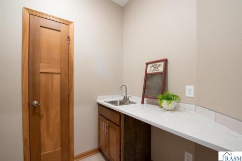 3116 Bassett Drive Mankato MN 56001