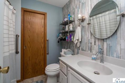 6105 Shamrock Drive Madison Lake MN 56063