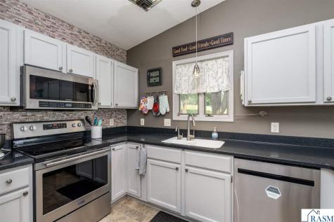 6105 Shamrock Drive Madison Lake MN 56063