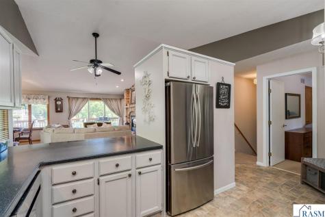 6105 Shamrock Drive Madison Lake MN 56063