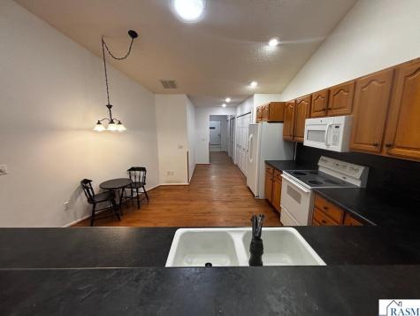 1201 Rockbend Parkway St. Peter MN 56082