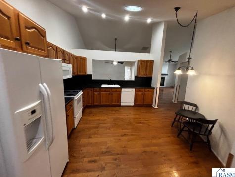 1201 Rockbend Parkway St. Peter MN 56082