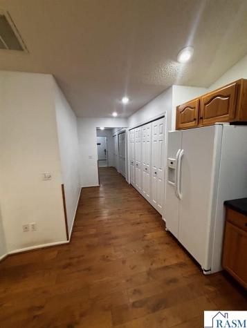 1201 Rockbend Parkway St. Peter MN 56082