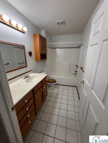 1201 Rockbend Parkway St. Peter MN 56082