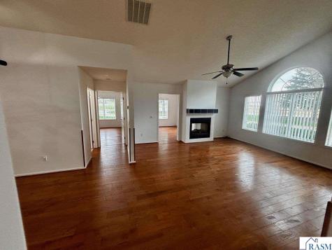 1201 Rockbend Parkway St. Peter MN 56082