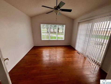 1201 Rockbend Parkway St. Peter MN 56082