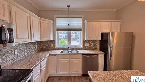 2157 Rolling Green Lane North Mankato MN 56003