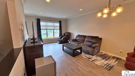 2157 Rolling Green Lane North Mankato MN 56003