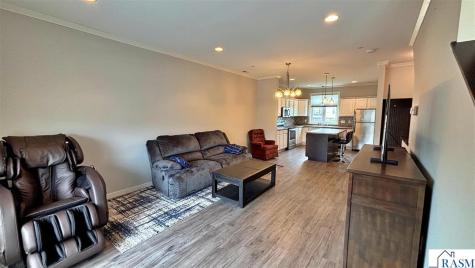 2157 Rolling Green Lane North Mankato MN 56003