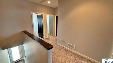 2157 Rolling Green Lane North Mankato MN 56003