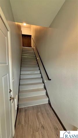 2157 Rolling Green Lane North Mankato MN 56003