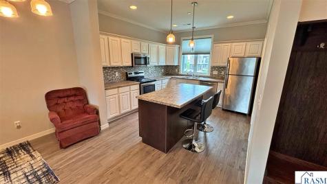 2157 Rolling Green Lane North Mankato MN 56003
