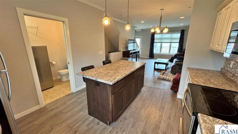 2157 Rolling Green Lane North Mankato MN 56003