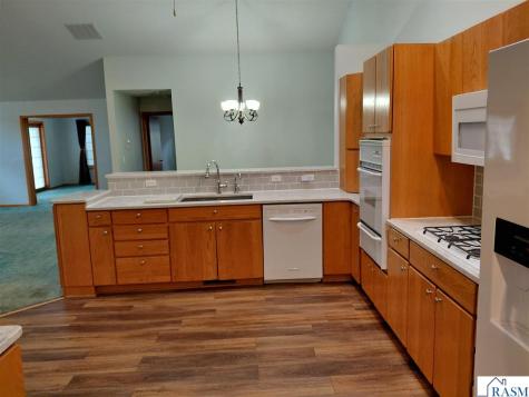 1507 Graystone Lane North Mankato MN 56003