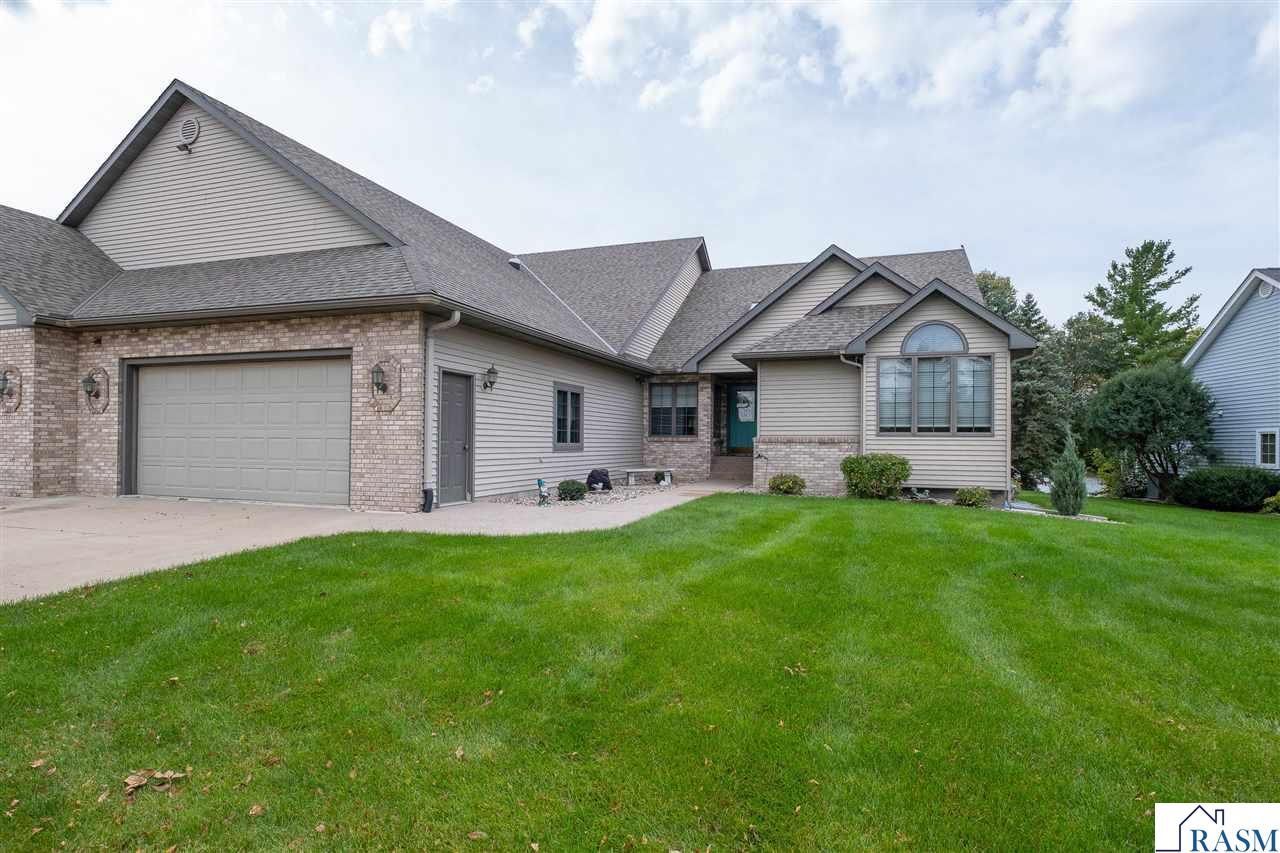 109 Teton Court Mankato MN 56001
