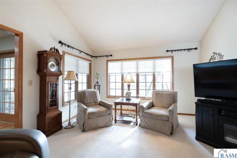 109 Teton Court Mankato MN 56001