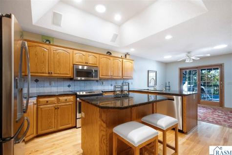 109 Teton Court Mankato MN 56001