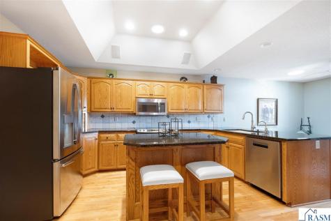 109 Teton Court Mankato MN 56001