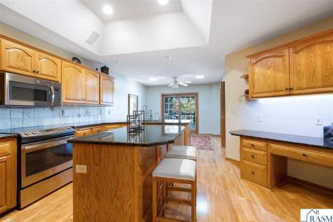 109 Teton Court Mankato MN 56001